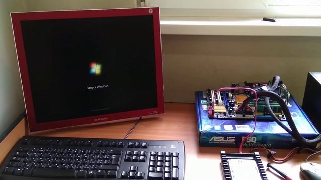 ASUS P5QPL-AM Socket 775 - Installing 8GB DDR2 RAM on G41 Chipset - Установка 8GB ОЗУ на G41 Chipse смотреть онлайн