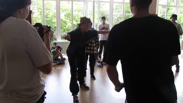 South Cyper 2015 Ессентуки HIp-HOP 2x2 Леший и Эндрю VS Ирина СНЧ и Изабелла Дополнительный раунд смотреть онлайн