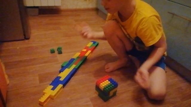 Пулемет из конструктора смотреть онлайн