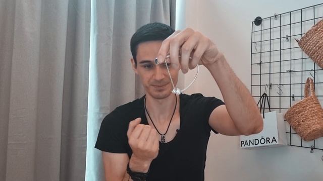 Which Pandora Bracelet Collection is for you? | Complete Guide w/ Examples! смотреть онлайн