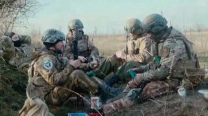 Это самое позитивное видео из всего, что снимают на передовой. Посмотрите обязательно!