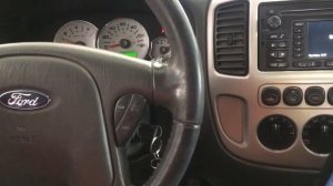 no prende FORD ESCAPE HYBRID 2005-2008 código P1A10 Powertrain Control Module Engine Disabled