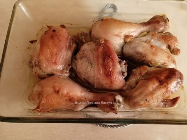 Нереально вкусная курица, запеченная  в духовке с чесноком и копченой паприкой