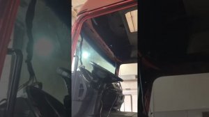 Покраска MAN TGA . Часть 1 . Замена крыши и полный облив под «Феникс"