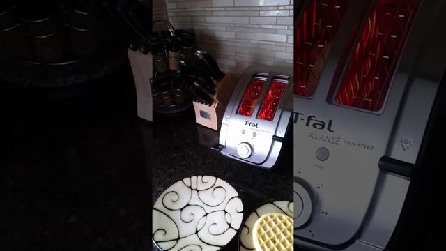 Extreme waffle launcher