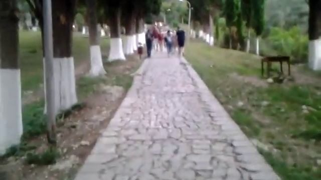 Тропа грешников подъём к Ново -Афонскому монастырю с камнем грешника смотреть онлайн