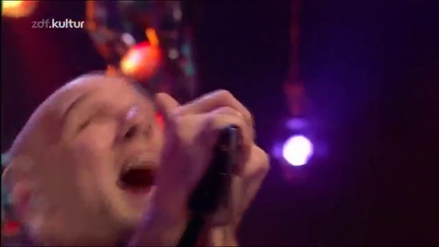 REM - The One I Love смотреть онлайн