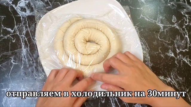 Самса! с сосиской и с сыром.