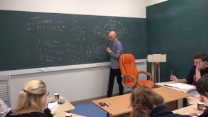 17. Зачем с лекарством вводят физраствор?