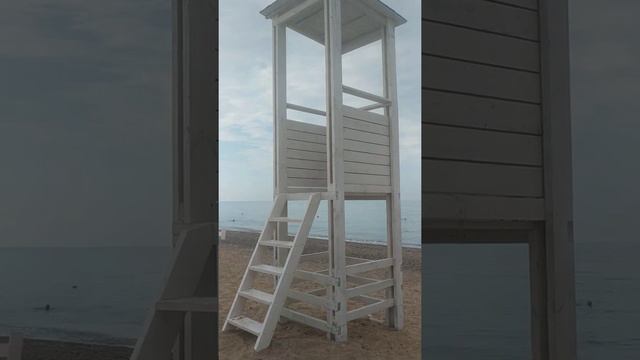 пляж каламит в крыму город- прибрежное или Саки👍