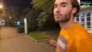 МИЛАЯ ПРОГУЛКА С ДРУГОМ | КОРЕШ И ВИШЕНКА УГАРАЮТ В ПАРКЕ ГОРЬКОГО