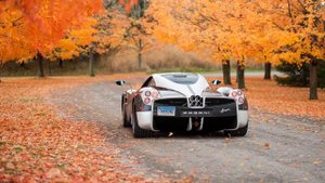 Картинка машина. Пагани Уайра, осень | Picture car. Pagani Huira, Autumn