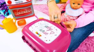 Видео куклы - Ухаживаем Как МАМА за БЕБИ Анабель! Набор Няни! - Весёлые игры Дочки Матери Baby Born