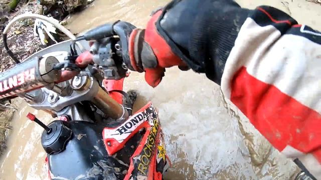 Мотоцикл-эндуро или почему не стоит ездить в одиночку ||| Why you should not ride a dirtbike alone смотреть онлайн