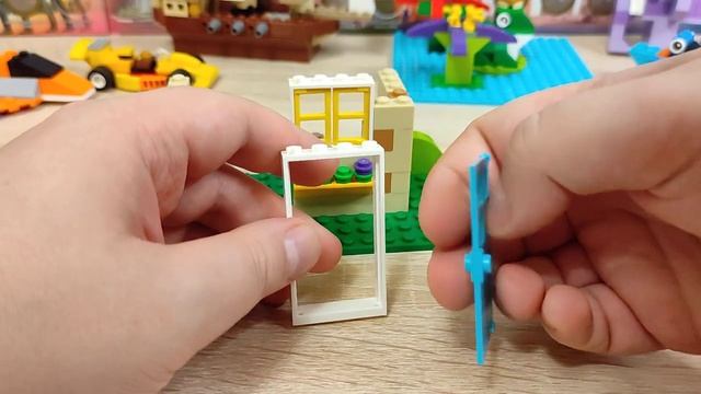Собираем домик из Lego