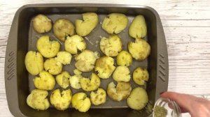 Картошка в духовке. Как приготовить молодую картошку.