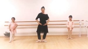 Хореография в Китае. Па де баск ( Pas de basque)