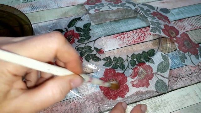 ПОДЕЛКА из ТАРЕЛКИ. Вот что можно СДЕЛАТЬ из ПЛАСТИКОВОЙ тарелки СВОИМИ РУКАМИ.