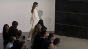 Calvin Klein Collection Women's Spring 2016 Runway Presentation