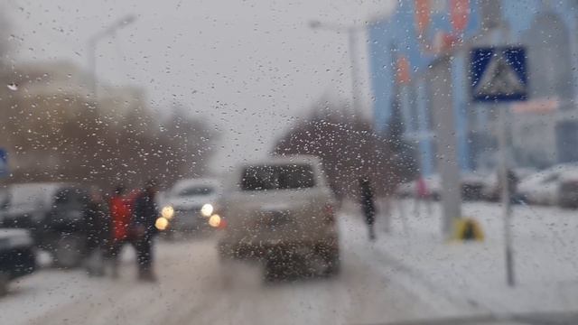 Караганда: снежный шквал над городом смотреть онлайн