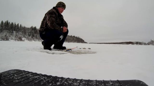 ПЕРВЫЙ ЛЕД РЕЗУЛЬТАТ ПОРАДОВАЛ ЗАБЫЛ КРЕПЛЕНИЕ НА КАМЕРУ ПЕЧАЛЬКА смотреть онлайн