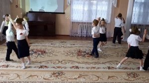 "Ах, эти тучи в голубом"