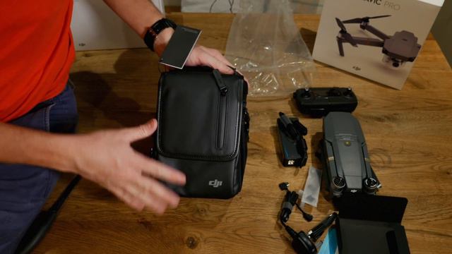 DJI Mavic Pro Unboxing UK - Fly More Combo смотреть онлайн