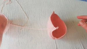 Мастер-класс по вязанию кресла для куклы. Часть 2.