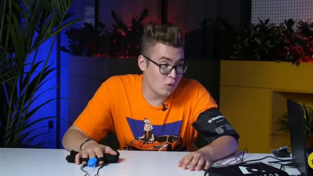 А4 какой раз уже материшься 😂