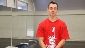 Брейк данс обучение: КАК СТОЯТЬ НА РУКАХ | простой урок