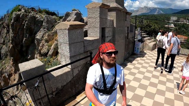 Замок Ласточкино гнездо // Дворец Графа Мордвинова // Влог из Крыма // Ялта 2021 смотреть онлайн