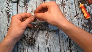 Мотоцикл из Болтов и Гаек.