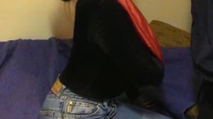 Фиксация руки с помощью косынки