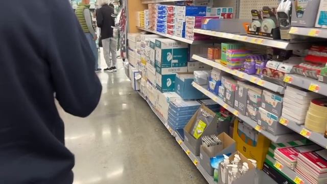 Пробуем странные грибы // Американский день рождения // Покупки в Walmart // Влог США смотреть онлайн