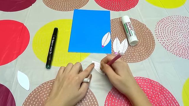 Аппликация из цветной бумаги на день МАТЕРИ. Простая поделка своими руками. #BerryKids смотреть онлайн