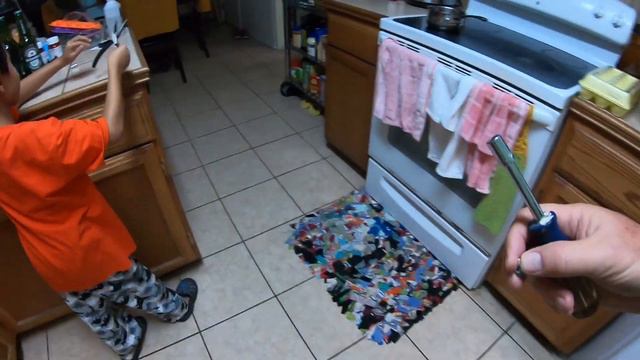 Replace Lid Switch on Washing Machine смотреть онлайн