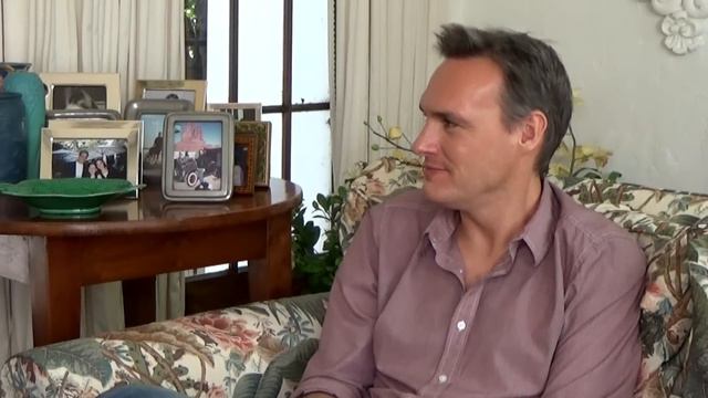 Eric Stoltz Unfriends Michael Klastorin - Bonus Clip 1 смотреть онлайн