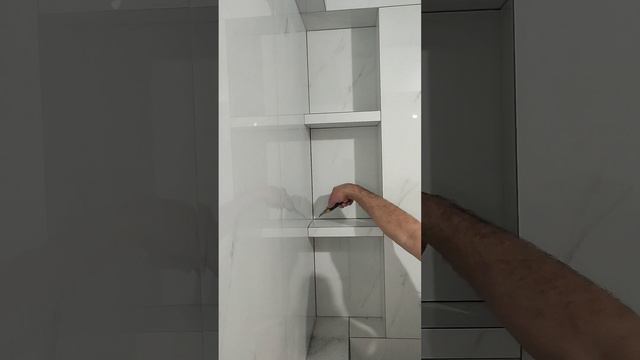 полочки из плитки