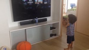 Просмотр мультика Вольт