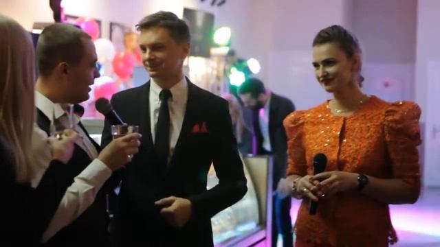 Ведущая Алёна Днепр