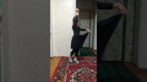 Олмалик шахар Баркамол Авлод болалар мактаби Миллий ракс тугараги укувчиларининг онлайн ракслари