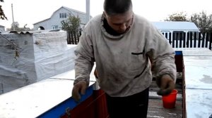 Осенняя подкормка пчёл сиропом в пакетах