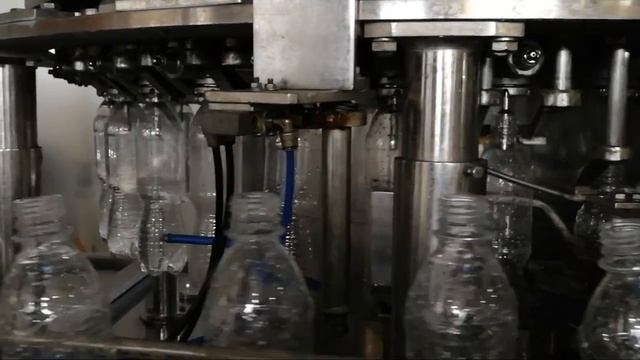 Линия розлива  до 3000 бут.в час. Вторая жизнь оборудования