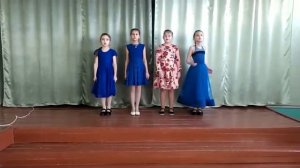 Песня "Мир похож на цветной луг"