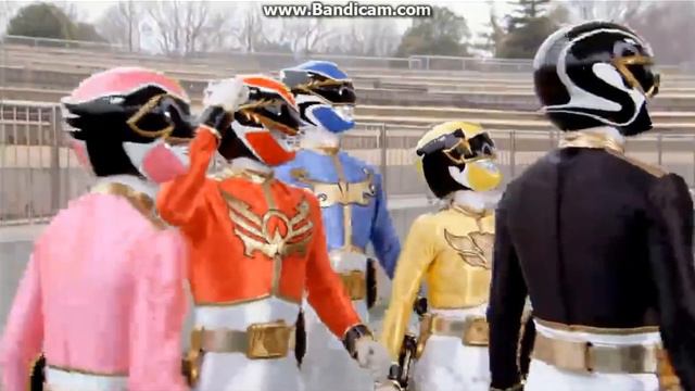 Могучие рейнджеры Мегасила сильная музыка смотреть онлайн