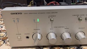 Onkyo a-820 vs a-805…