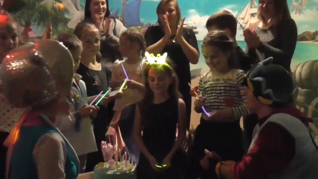 Что подарить девочке на 7 лет