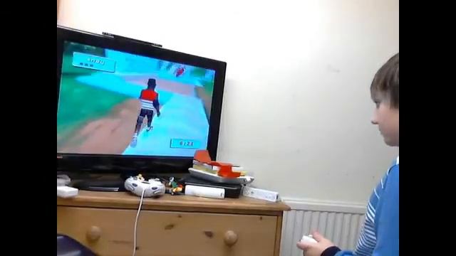 Advent gaming day 21: Total wipeout. The ultimate red ball challenge смотреть онлайн