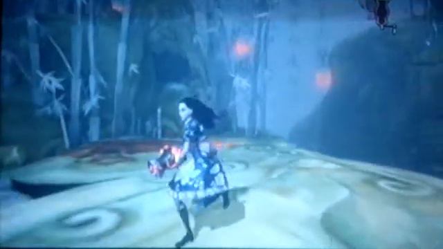 Прохождение Alice Madness Returns на Xbox 360 часть 14 Ворон 23 (RUS) смотреть онлайн