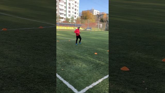 Секция футбола.28.10.2020 группа 1,2. Разминка. смотреть онлайн